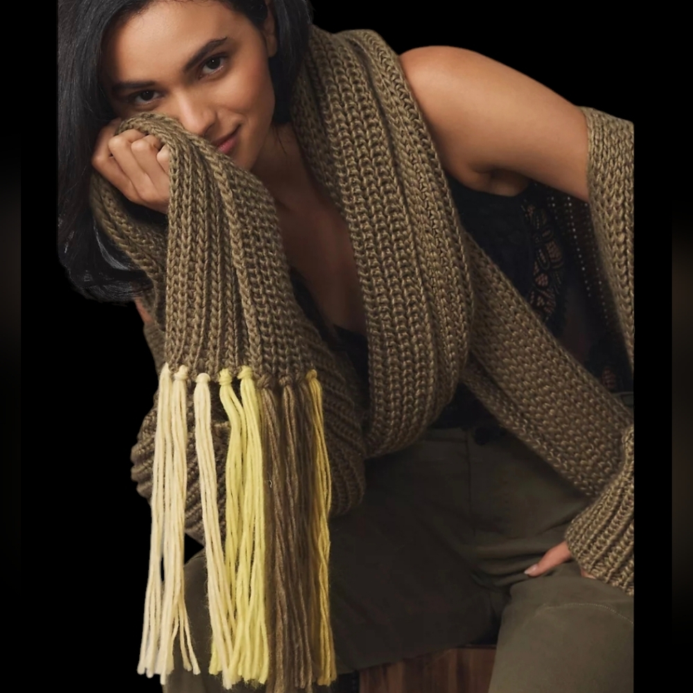 NWT Top Rated Fringe Scarfs by Anthropologie OS Olive 🫒 - Picture 2 of 5